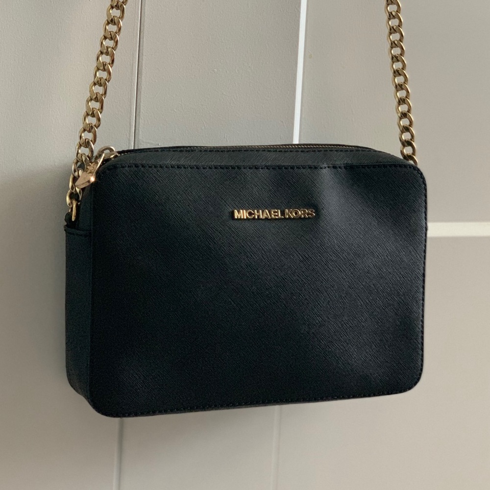 Michael Kors crossbody bag